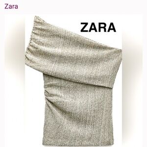 NWT Zara Textured Asymetric Top